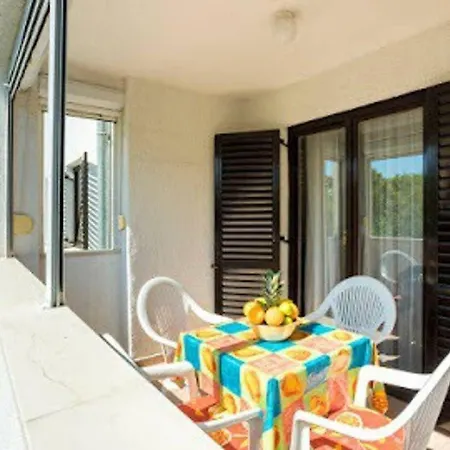 Apartment Maui Malinska Exterior photo