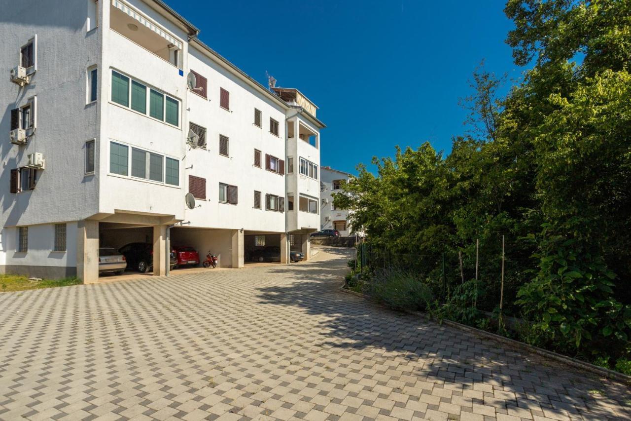 Apartment Maui Malinska